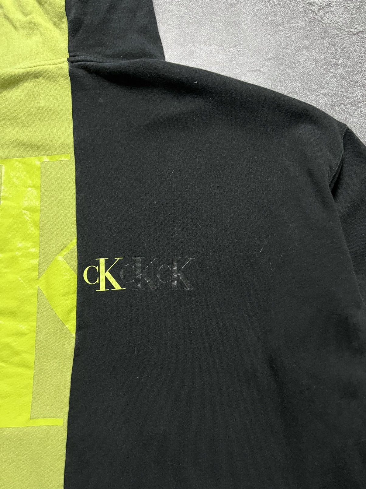 Calvin Klein Vintage Calvin Klein Big Logo Hoodie Xl Size US XL / EU 56 / 4 - 4 Thumbnail