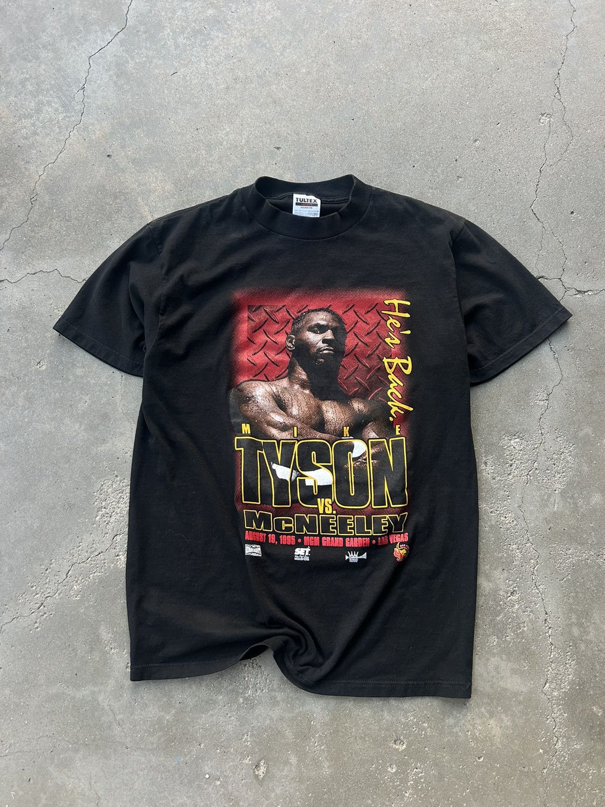 Vintage Vintage 1995 Mike Tyson Vs McNeeley Tee Size US L / EU 52-54 / 3 - 1 Thumbnail