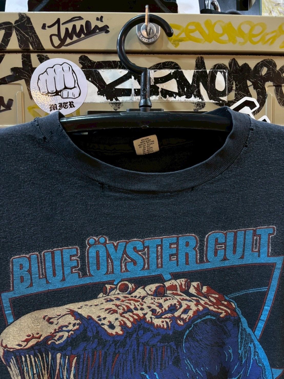Band Tees Vintage Blue oyster 80’s Size US L / EU 52-54 / 3 - 4 Thumbnail