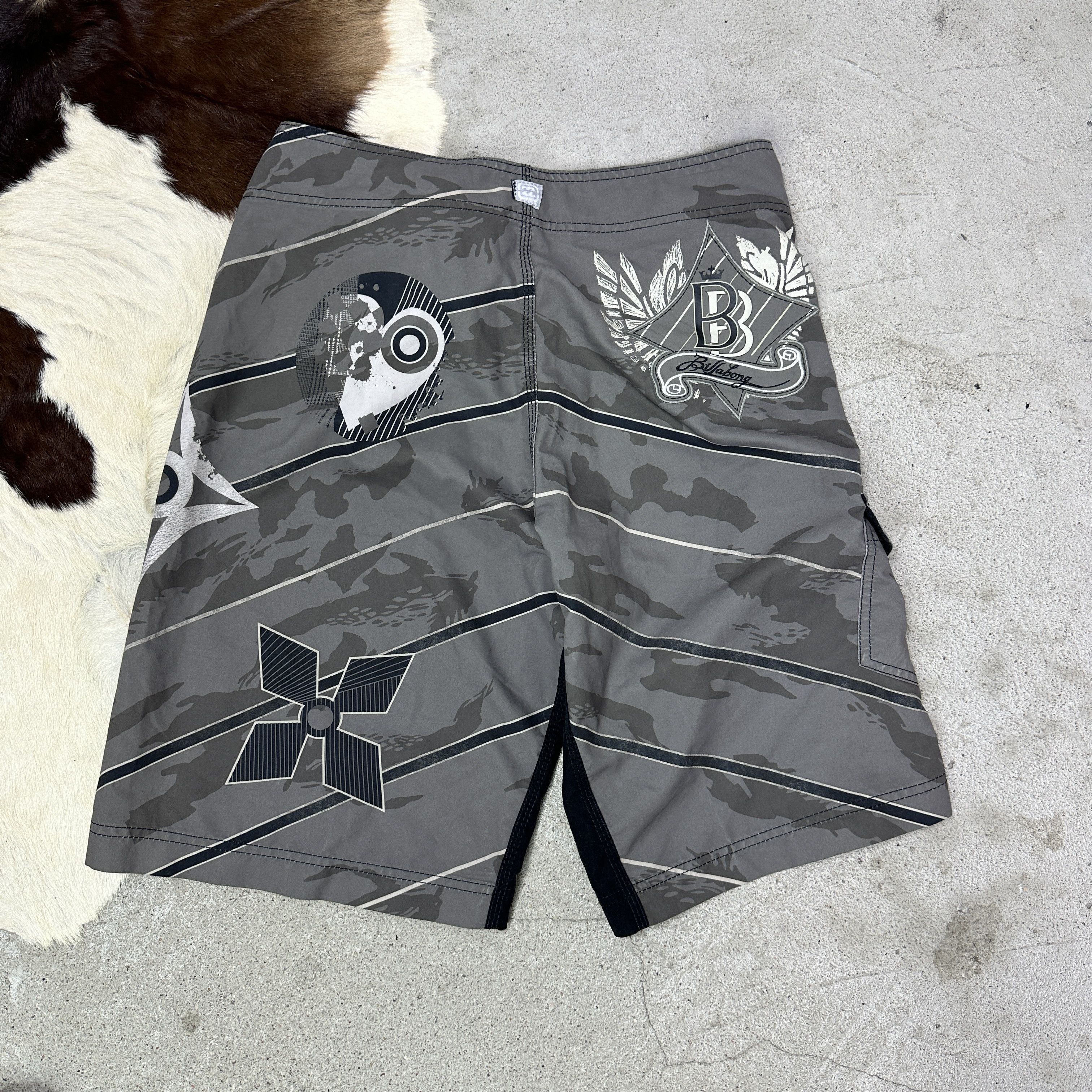 Billabong Vintage Streetwear Casual Sporty Billabong Shorts Y2K Size US 30 / EU 46 - 4 Thumbnail