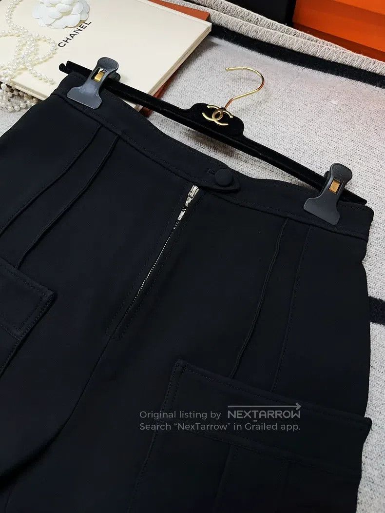 Louis Vuitton Louis Vuitton Black cargo shorts Size 37" - 4 Thumbnail