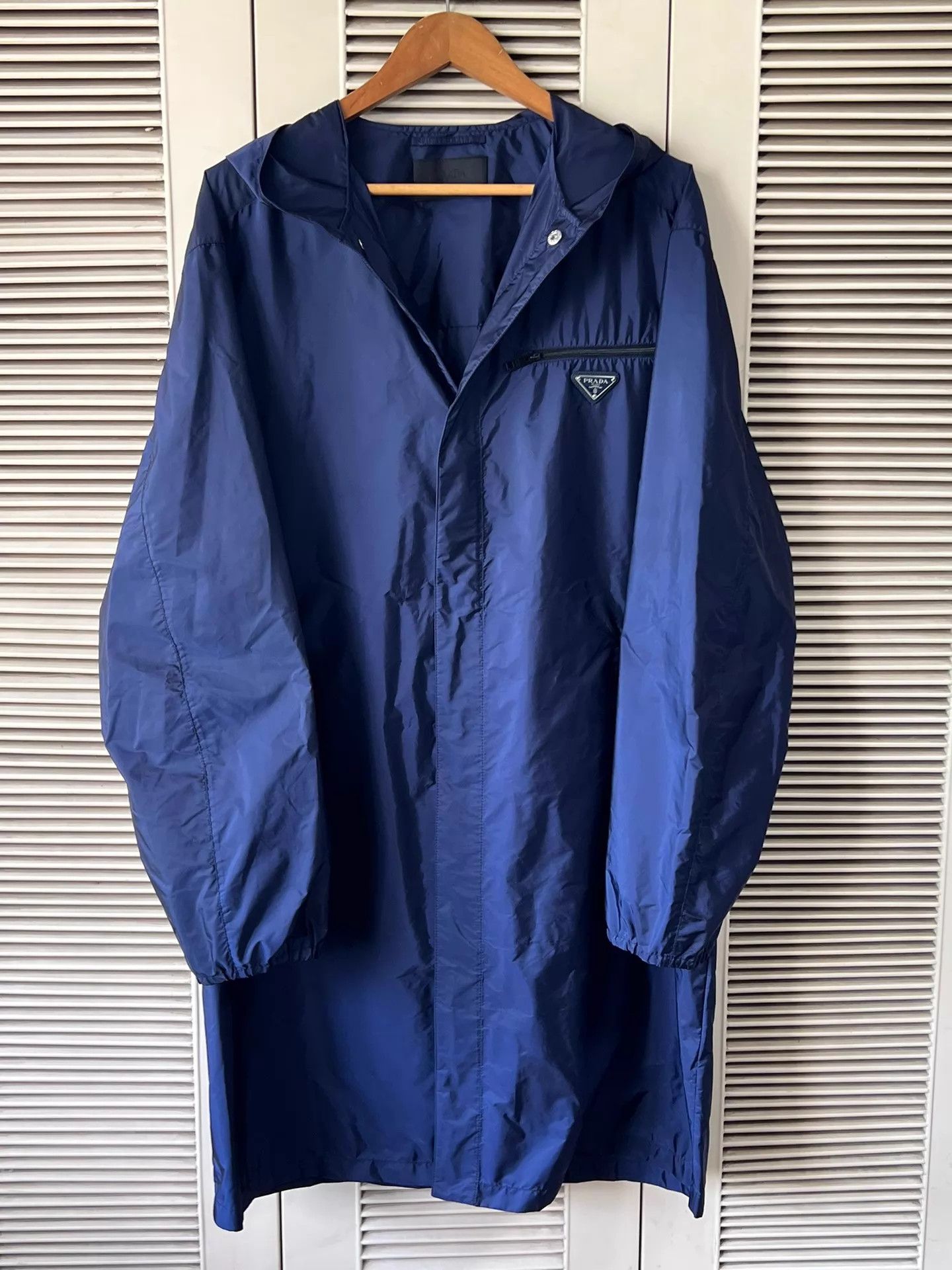 Prada Prada Navy Blue Hooded Nylon Jacket Triangle Logo Size 48 Size US M / EU 48-50 / 2 - 1 Thumbnail