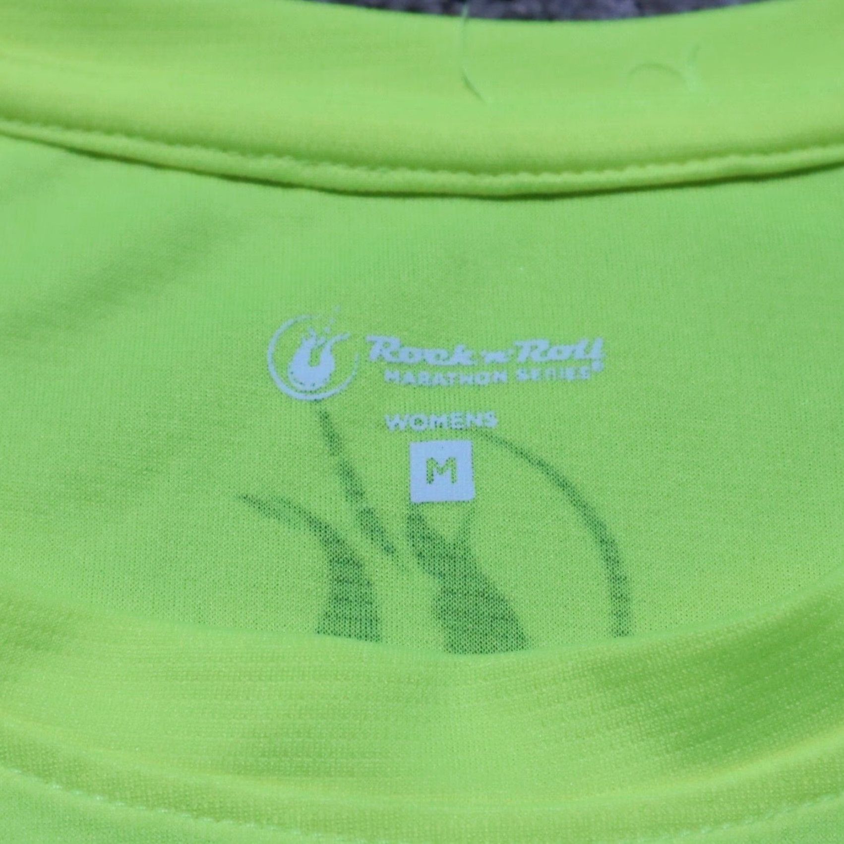 Brooks VINTAGE Virginia Beach VA Green T-Shirt Running 5K Summer Spring Fall Adult Medium Cotton Logo Mens Size US M / EU 48-50 / 2 - 4 Thumbnail