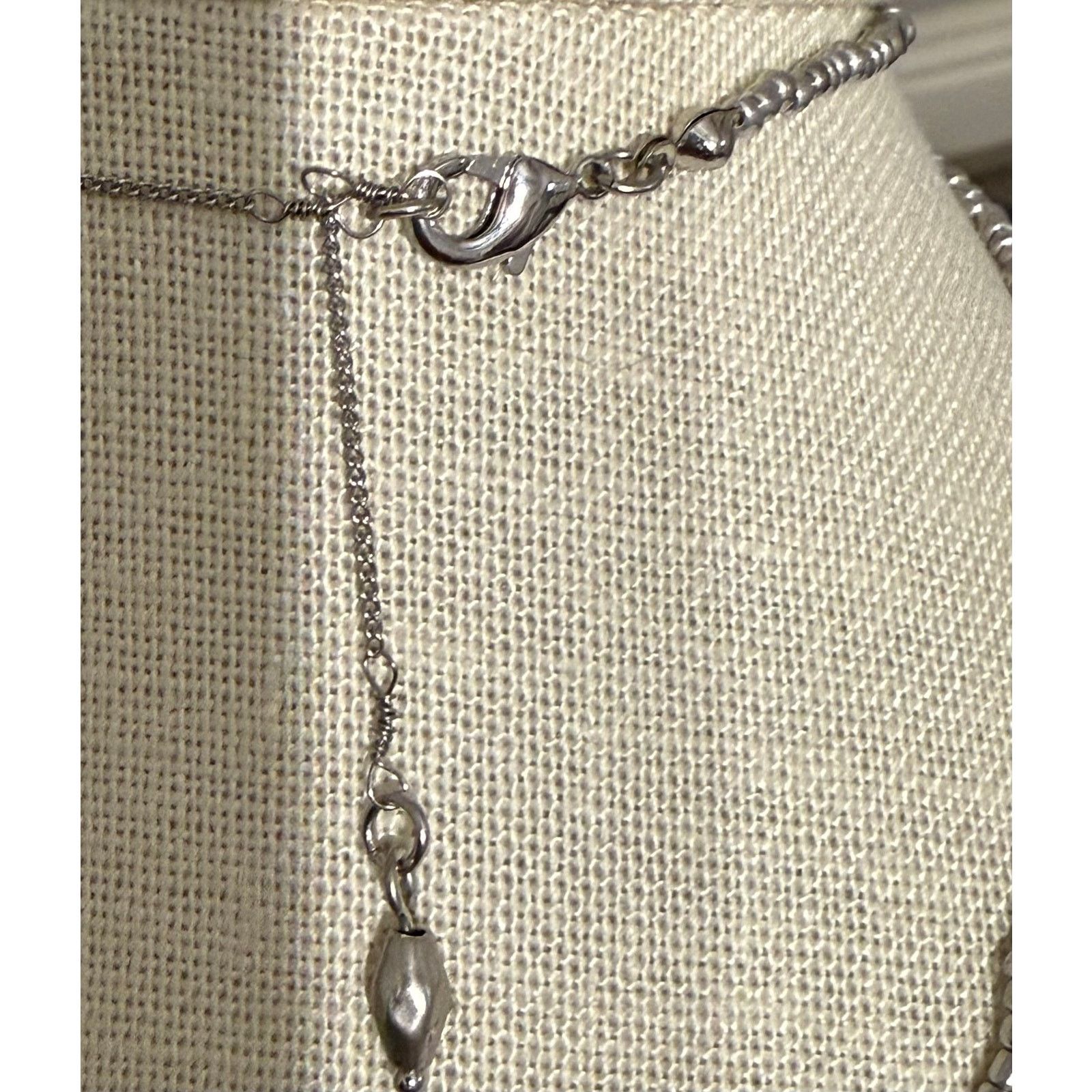 Other Macy’s NWT Silver Tone Necklace 28” with Oval Pendant Size ONE SIZE - 10 Thumbnail