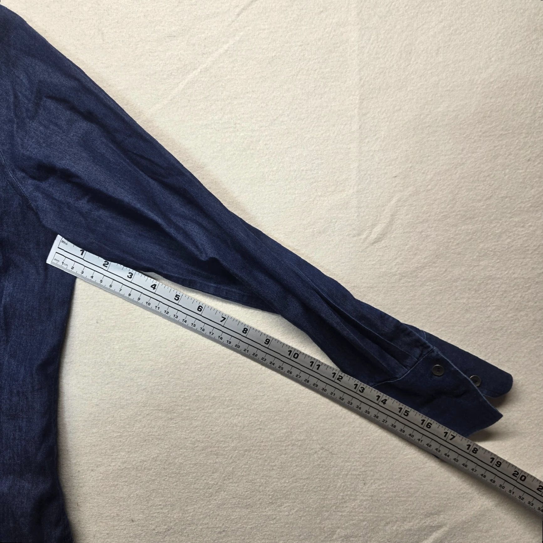 Orvis VINTAGE Orvis Solid Blue Long Sleeve Button-Up Shirt Adult Women's Size M Size M / US 6-8 / IT 42-44 - 4 Thumbnail