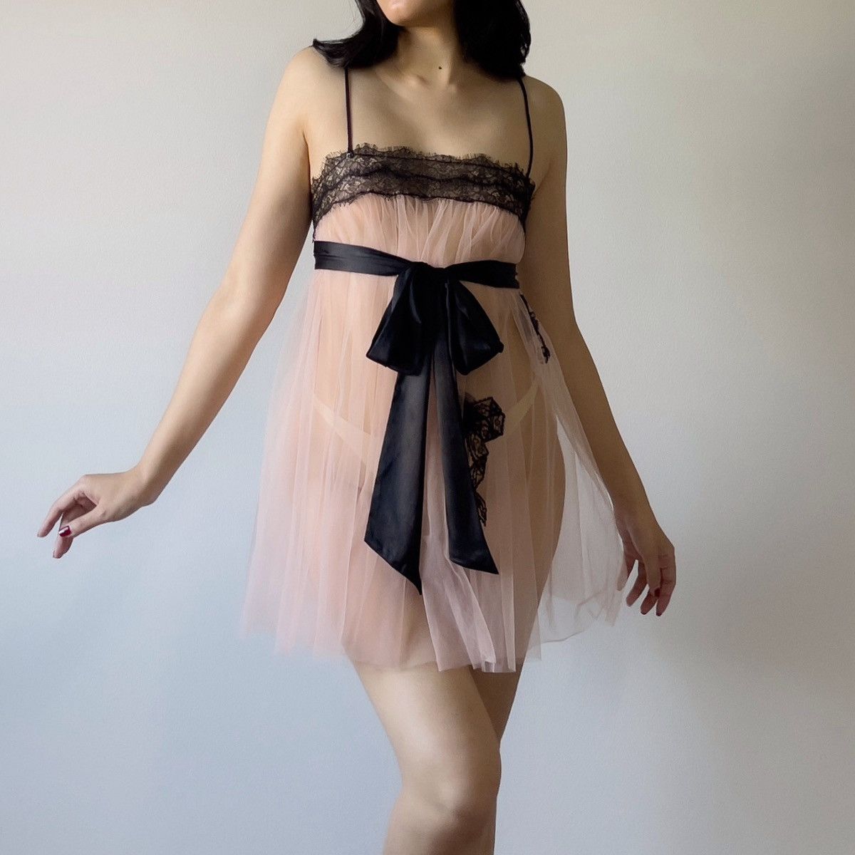 Victoria's Secret Romantic Dusty Pink Mesh & Black Lace Sheer Mini Dress/XS-M Size M / US 6-8 / IT 42-44 - 9 Thumbnail