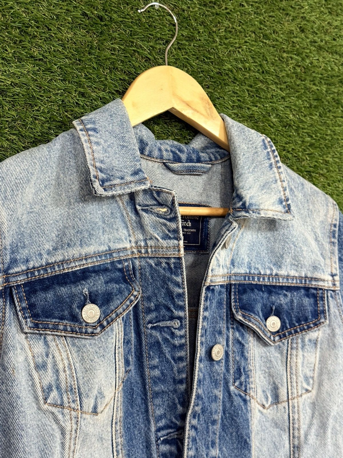 Abercrombie & Fitch Custom Paint Abercombie Fitch Denim Jean Jacket Medium Size M / US 6-8 / IT 42-44 - 6 Thumbnail