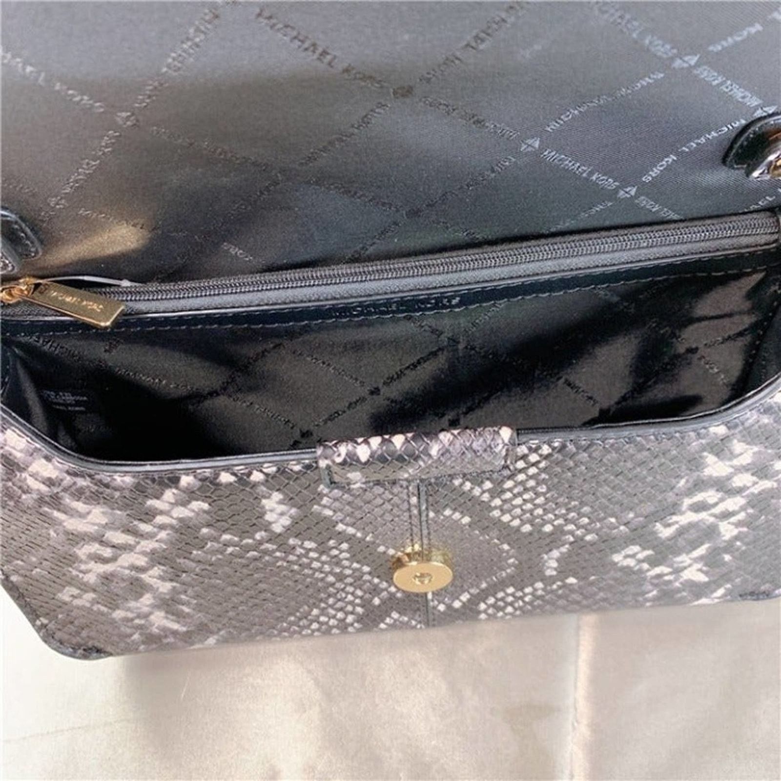 Michael Kors Michael Kors 35F1G6SL3G Sonia Medium Snake Embossed Faux bag Size ONE SIZE - 4 Thumbnail