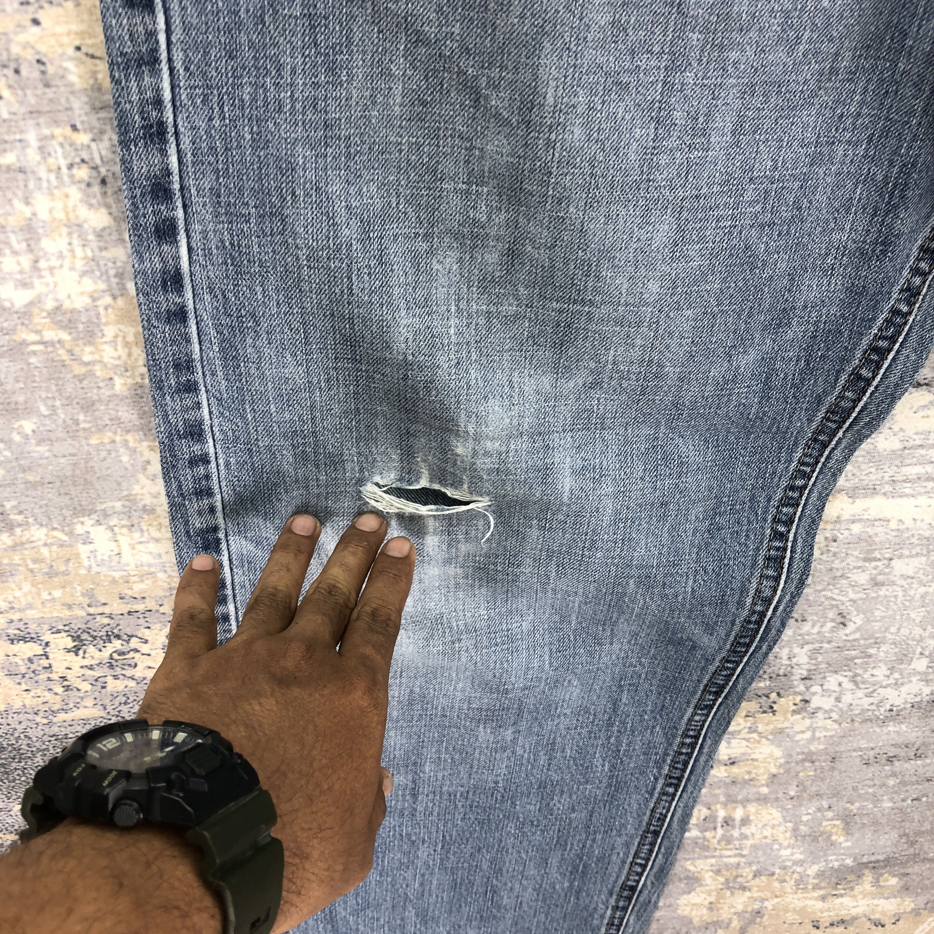 Levi's Vintage Levis 569 Baggy Loose Jeans Ripped Levis Faded Denim Size US 30 / EU 46 - 11 Thumbnail