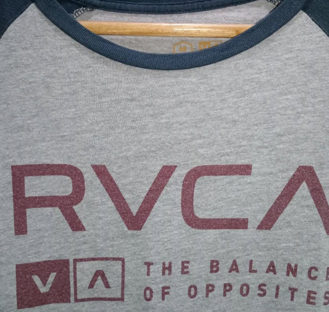 RVCA TSHIRT : RVCA - 3Q Size US M / EU 48-50 / 2 - 5 Thumbnail