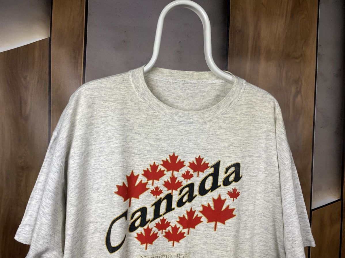 Vintage 🇨🇦Vintage 90s T-Shirt Canada Nanaimo B.C. Big Logo Tee🇨🇦 Size US XXL / EU 58 / 5 - 4 Thumbnail