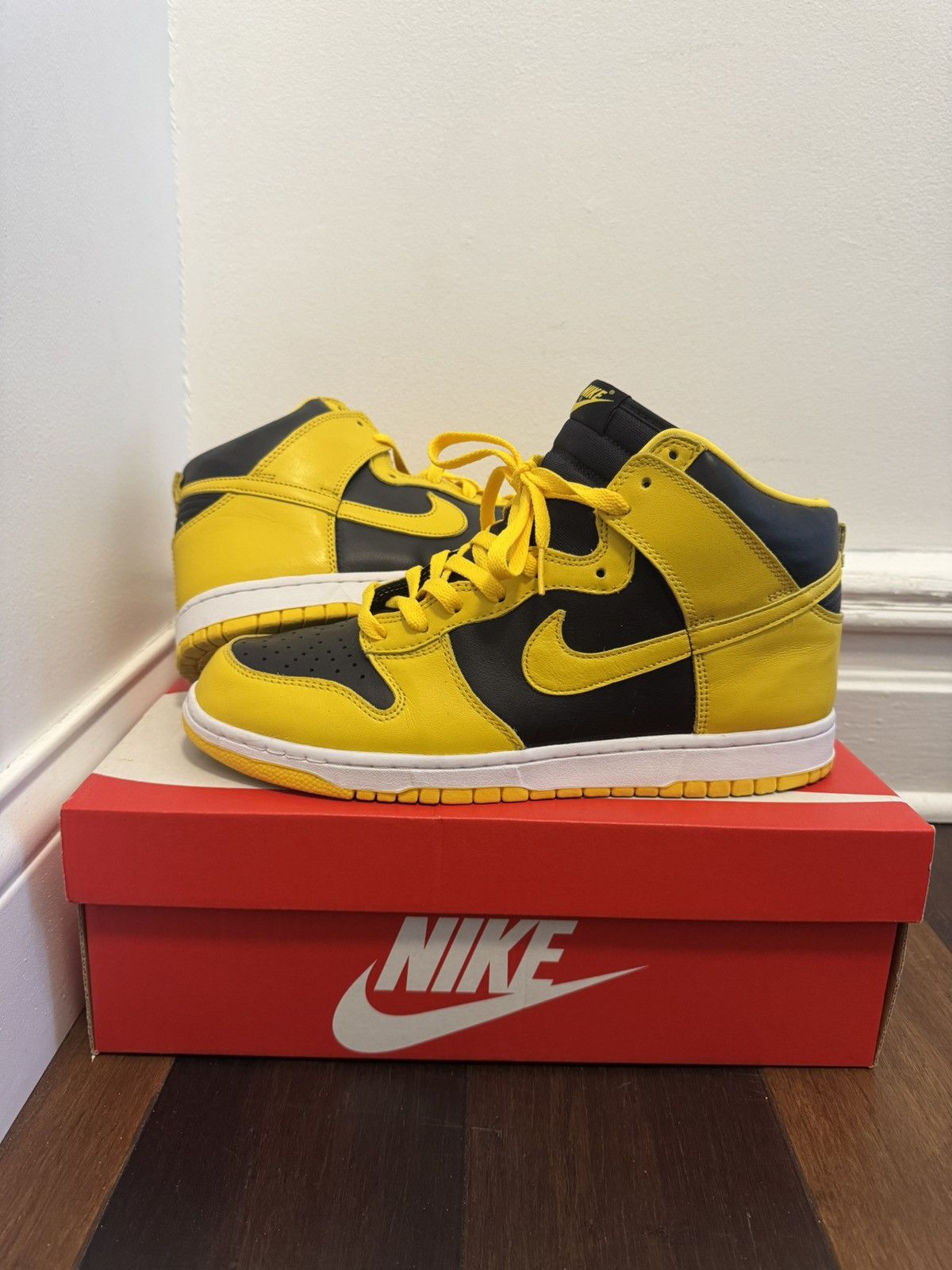 Nike Nike Dunk High “Maize” size 11 Size US 11 / EU 44 - 1 Thumbnail