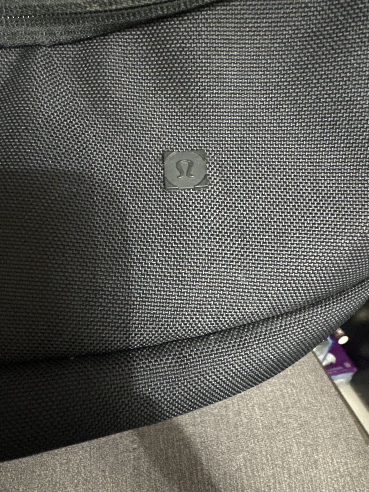 Lululemon Room to Roam Duffel (58L) Size ONE SIZE - 3 Thumbnail