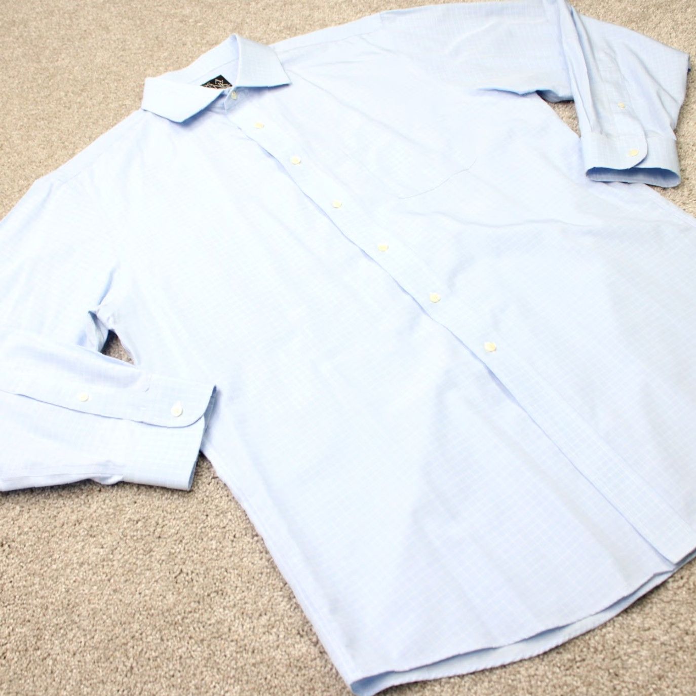 Jos. A. Bank Jos A Bank Shirt Mens 16 1/2, 33 Blue Traveler's Tailored Fit Cotton Long Sleeve Dress Shirt Regular Blue Mens Size US XL / EU 56 / 4 - 5 Thumbnail