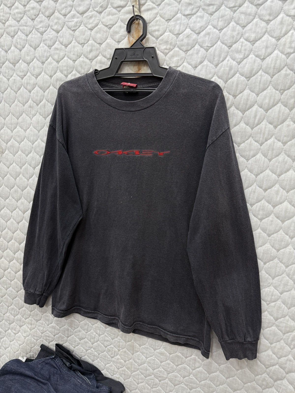 Oakley 🔥🔥🔥ARCHIVE STEALS VTG OAKLEY LONGSLEEVE Size US L / EU 52-54 / 3 - 2 Thumbnail