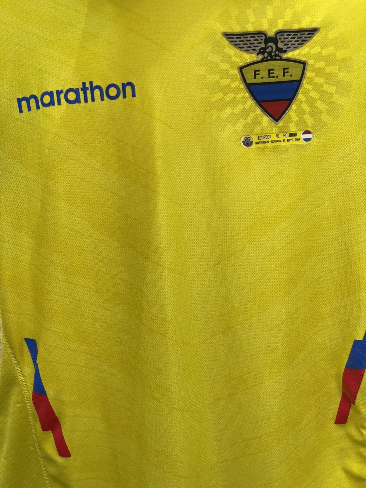 Other 2014-2015 ECUADOR HOME JERSEY (MATCH ISSUE) Size US M / EU 48-50 / 2 - 12 Thumbnail