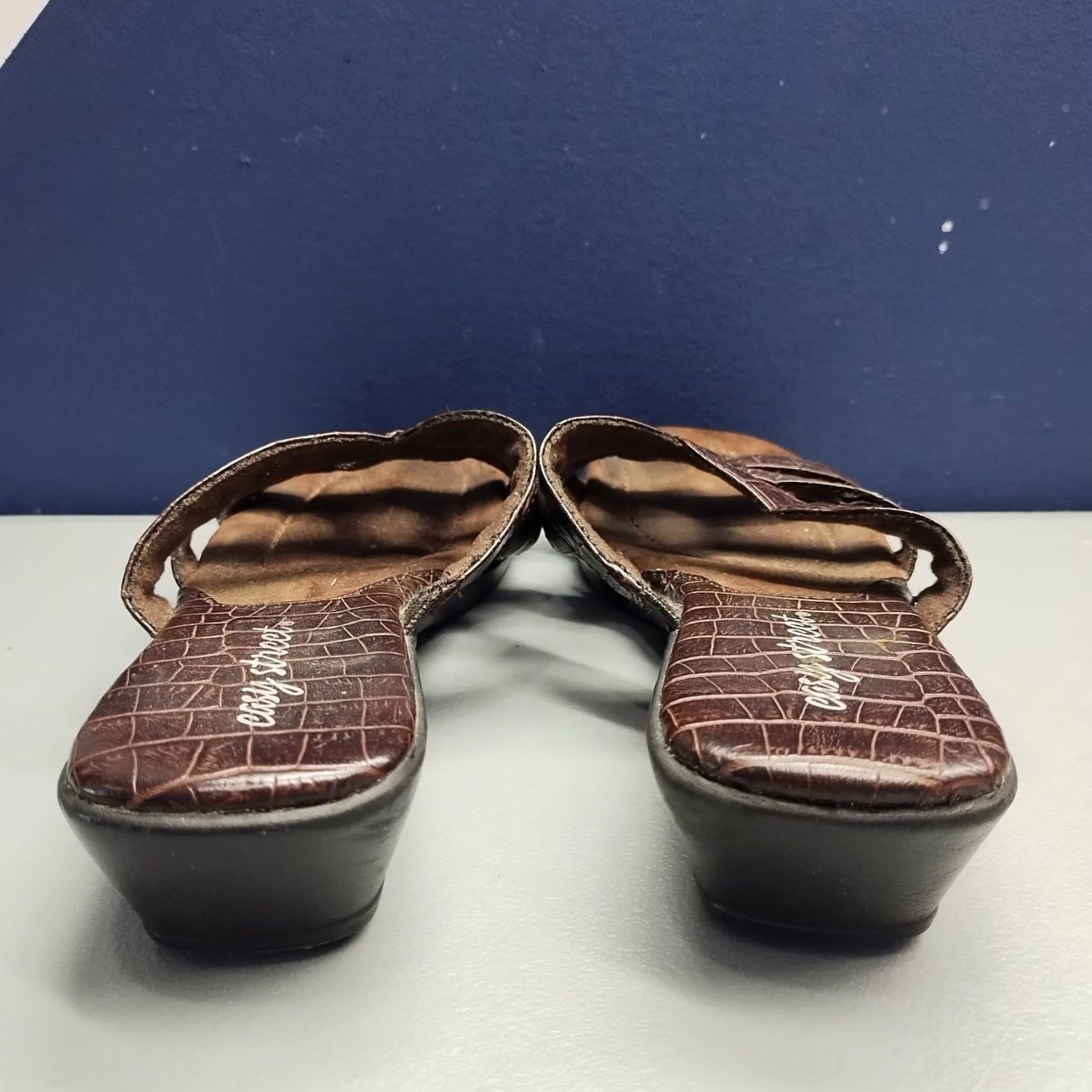 Vintage Easy Street Slide Sandals Womens Size 8.5 Brown Open Toe Slip On Casual Sandals Product Details: Pre-owned Mens Womens Girls Boys Size US 9 / IT 39 - 6 Thumbnail