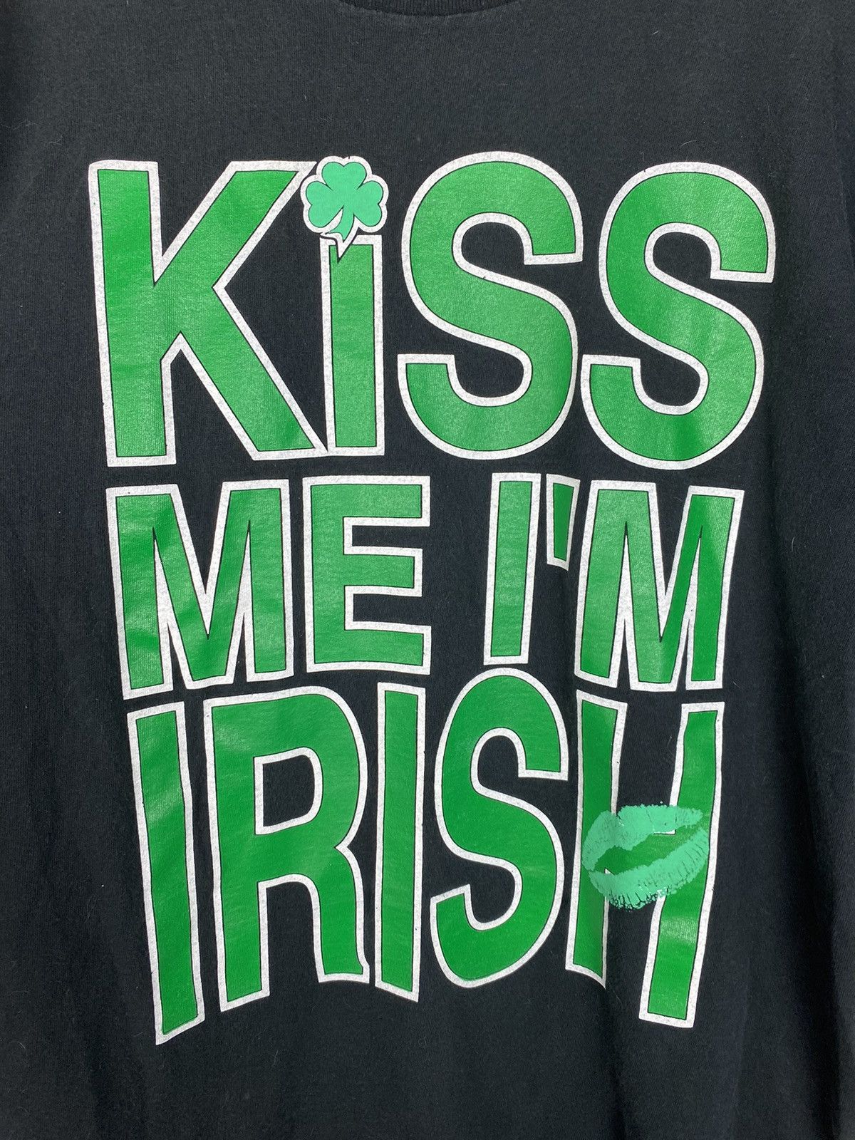 Vintage Kiss Me I’m Irish Fun Tees Black Single Stitch T shirt tee Size US L / EU 52-54 / 3 - 2 Thumbnail