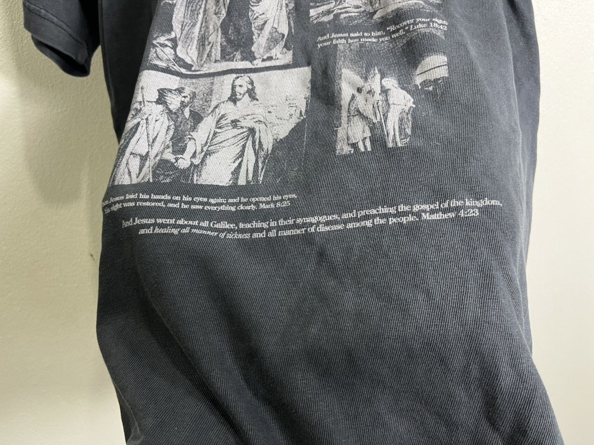 Vintage Vintage Jesus Christ Story Tshirt (Matthew 4:23) Size US M / EU 48-50 / 2 - 4 Thumbnail