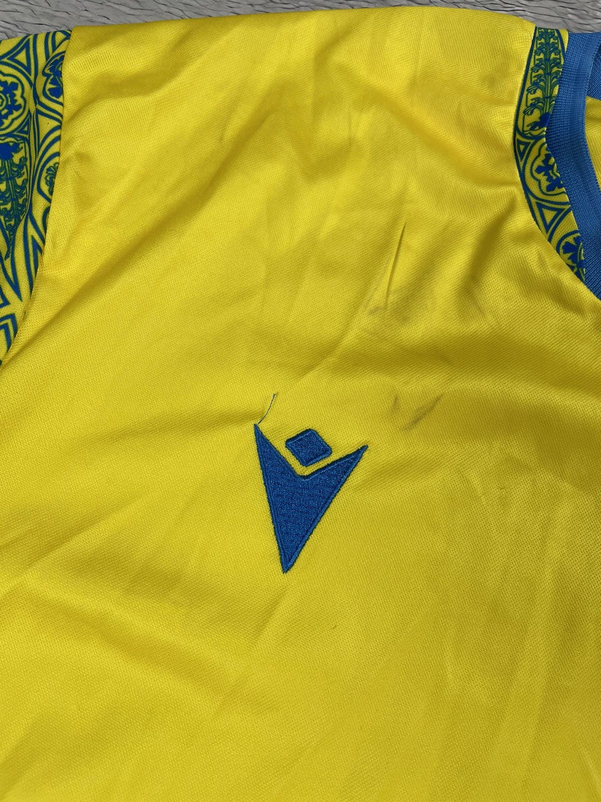 Macron × Vintage Vintage Nottingham Forest 2022/23 Macron Jersey Blokcore Size US L / EU 52-54 / 3 - 6 Thumbnail