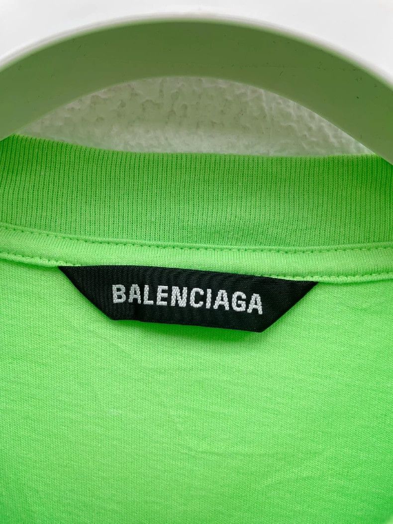 Balenciaga Balenciaga Short Sleeve Tee Size US S / EU 44-46 / 1 - 4 Thumbnail