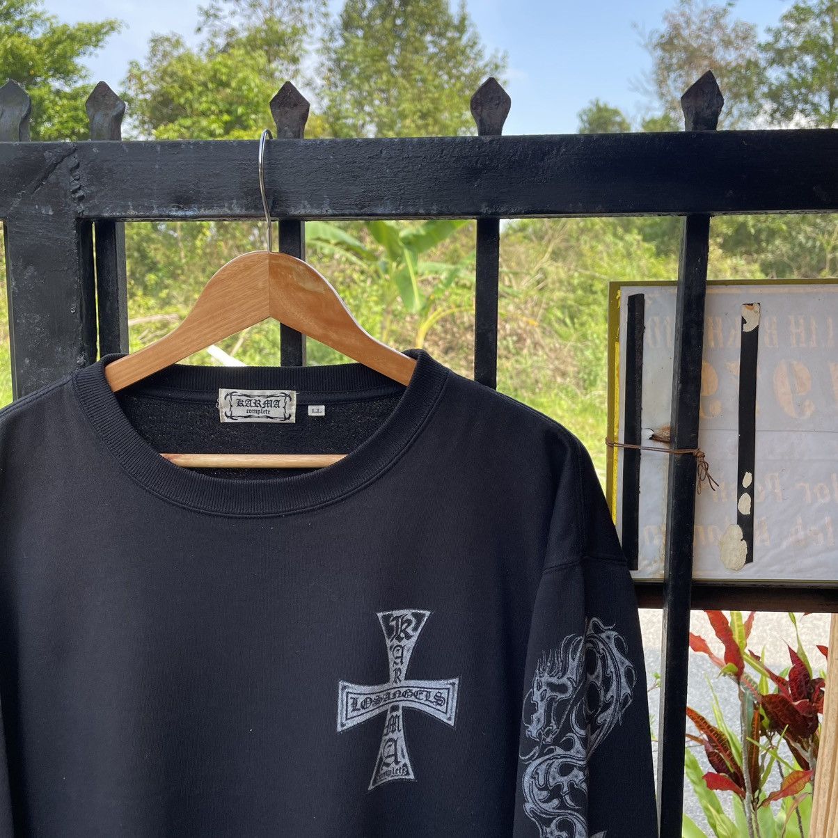 Japanese Brand 🔥Vintage Karma Skateboard Big Flame Cross Logo Sweatshirts Size US M / EU 48-50 / 2 - 7 Thumbnail