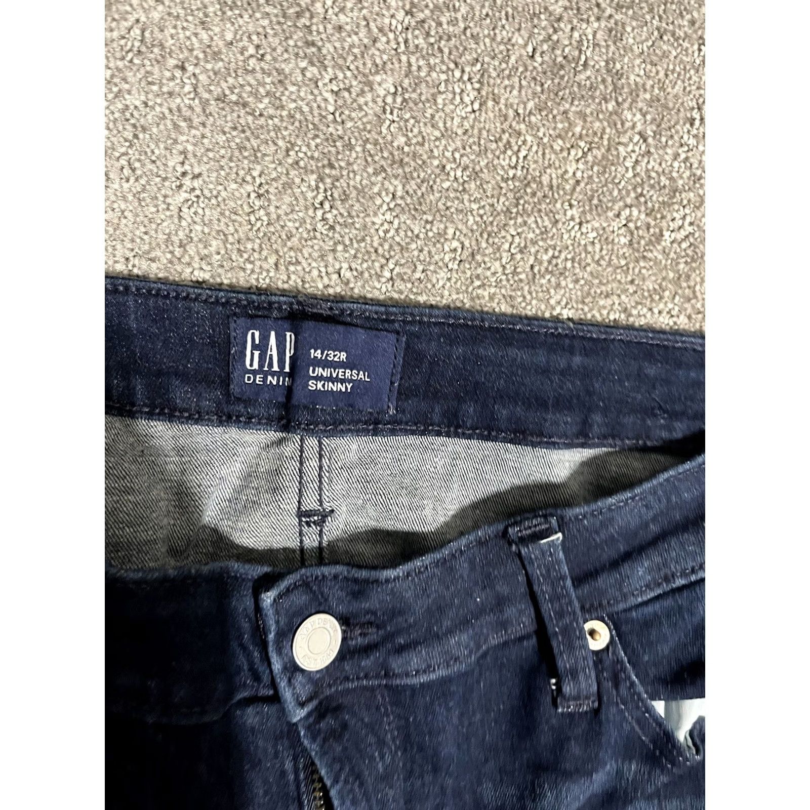 Gap GAP Universal Skinny Jeans Denim Blue Light Wash Size 14/32R Button Zip women Size 36" / US 14 / IT 50 - 5 Thumbnail