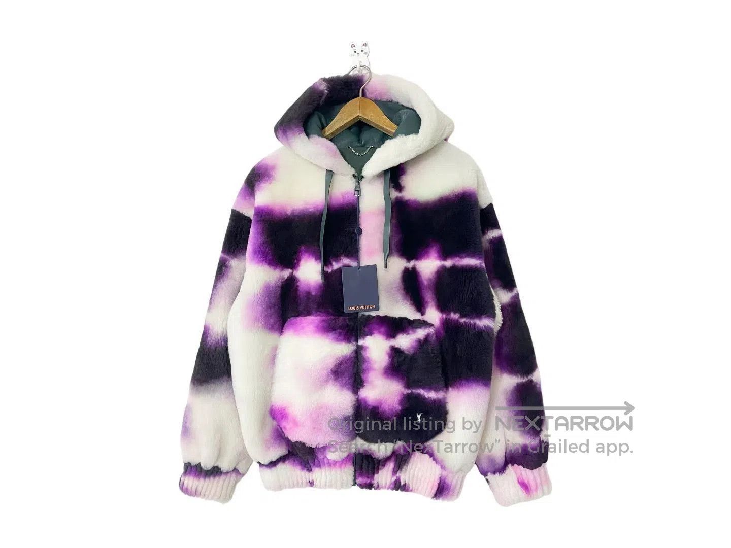 Louis Vuitton Louis Vuitton Tie-Dye Shearling Hooded Coat. Size US S / EU 44-46 / 1 - 1 Thumbnail