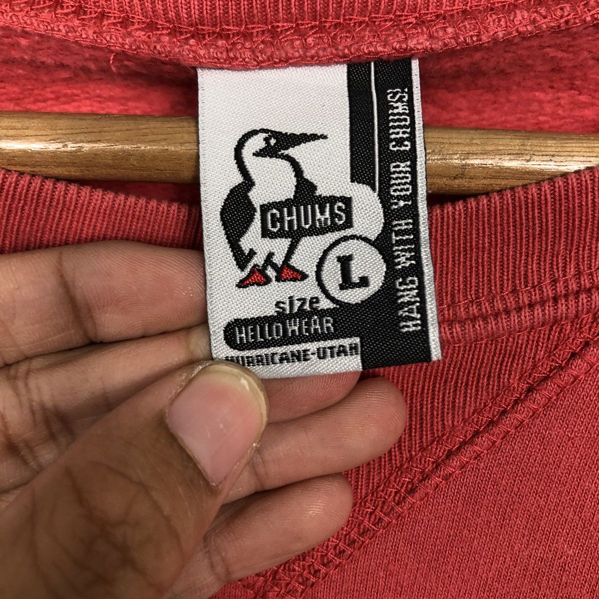 Japanese Brand CHUMS Bold Front Logo Red Crewneck Size US L / EU 52-54 / 3 - 15 Thumbnail