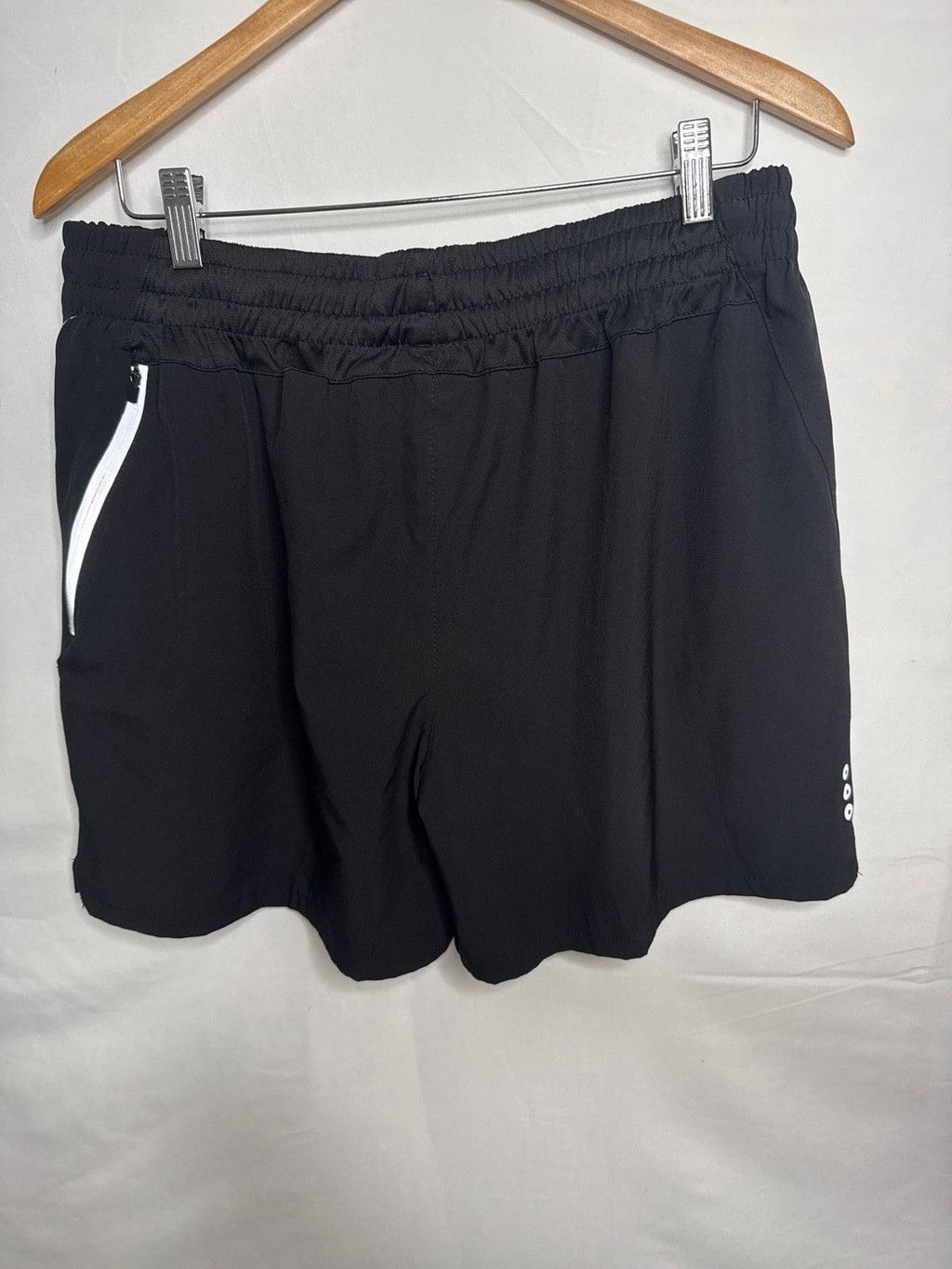 The Unbranded Brand Men’s LEG3ND black workout training gym shorts sz Large Size US 36 / EU 52 - 4 Thumbnail