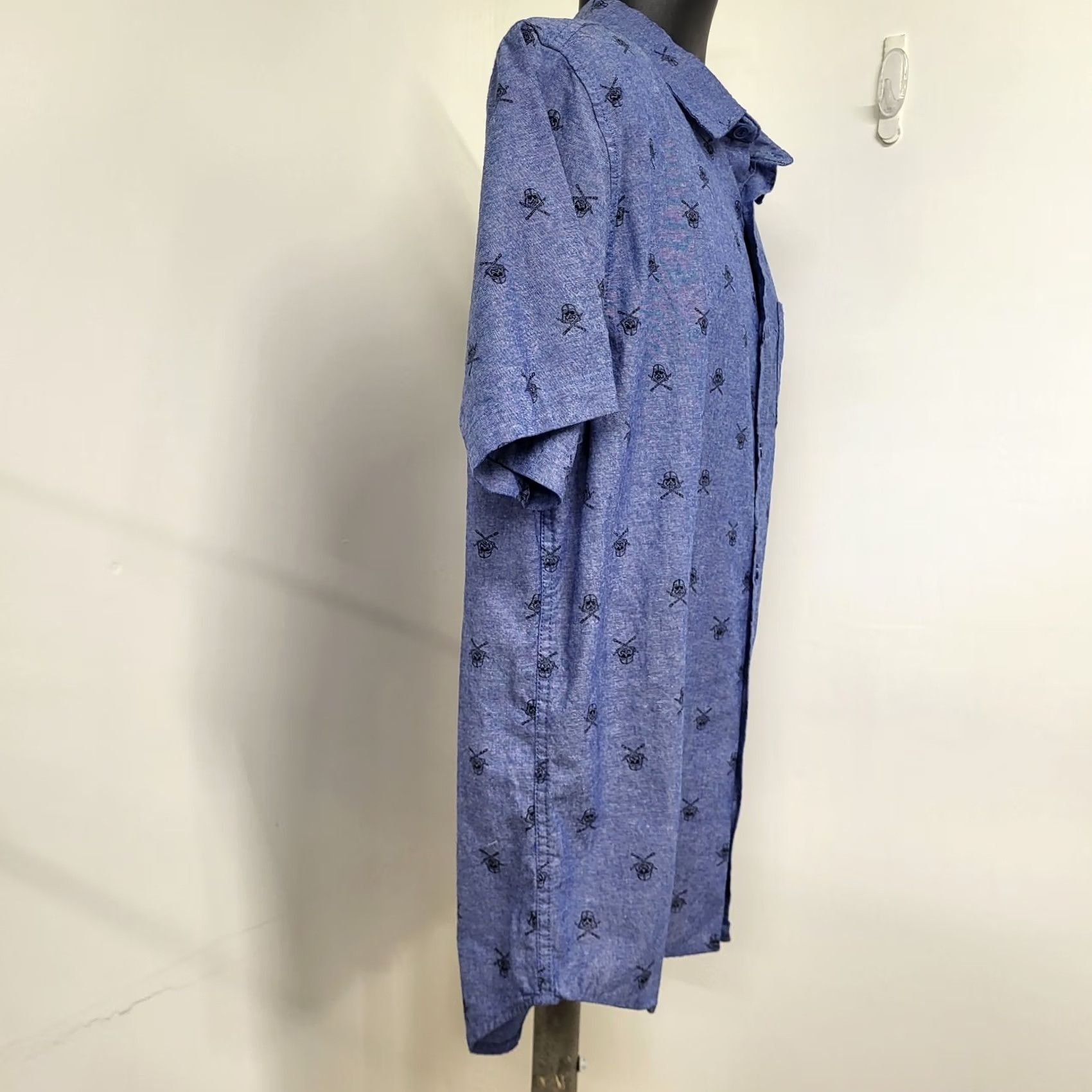 Star Wars VINTAGE Star Wars Shirt Mens XL Blue Button Up Darth Vader All Over Print Comicon Size US XL / EU 56 / 4 - 5 Thumbnail
