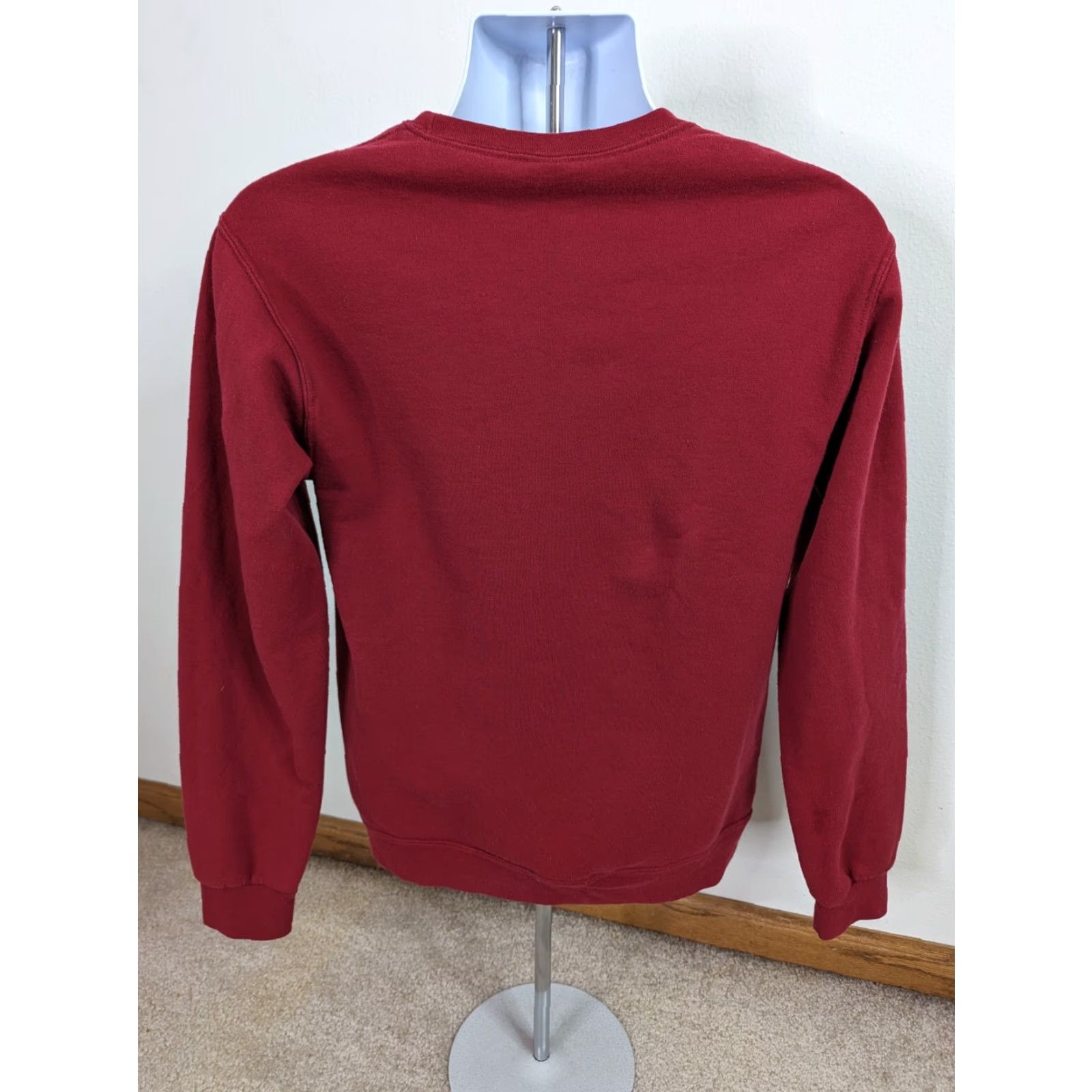 Fruit Of The Loom VINTAGE Fruit of the Loom Mount Rushmore Sweatshirt Crewneck Small Red unisex Adults 90s Cotton Blend Pullover Crewneck Mens Womens Boys Girls Size US S / EU 44-46 / 1 - 3 Thumbnail