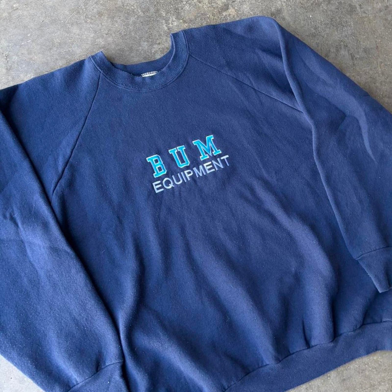 B.U.M Equipment 90s bum equipment spellout crewneck Size US XL / EU 56 / 4 - 2 Thumbnail