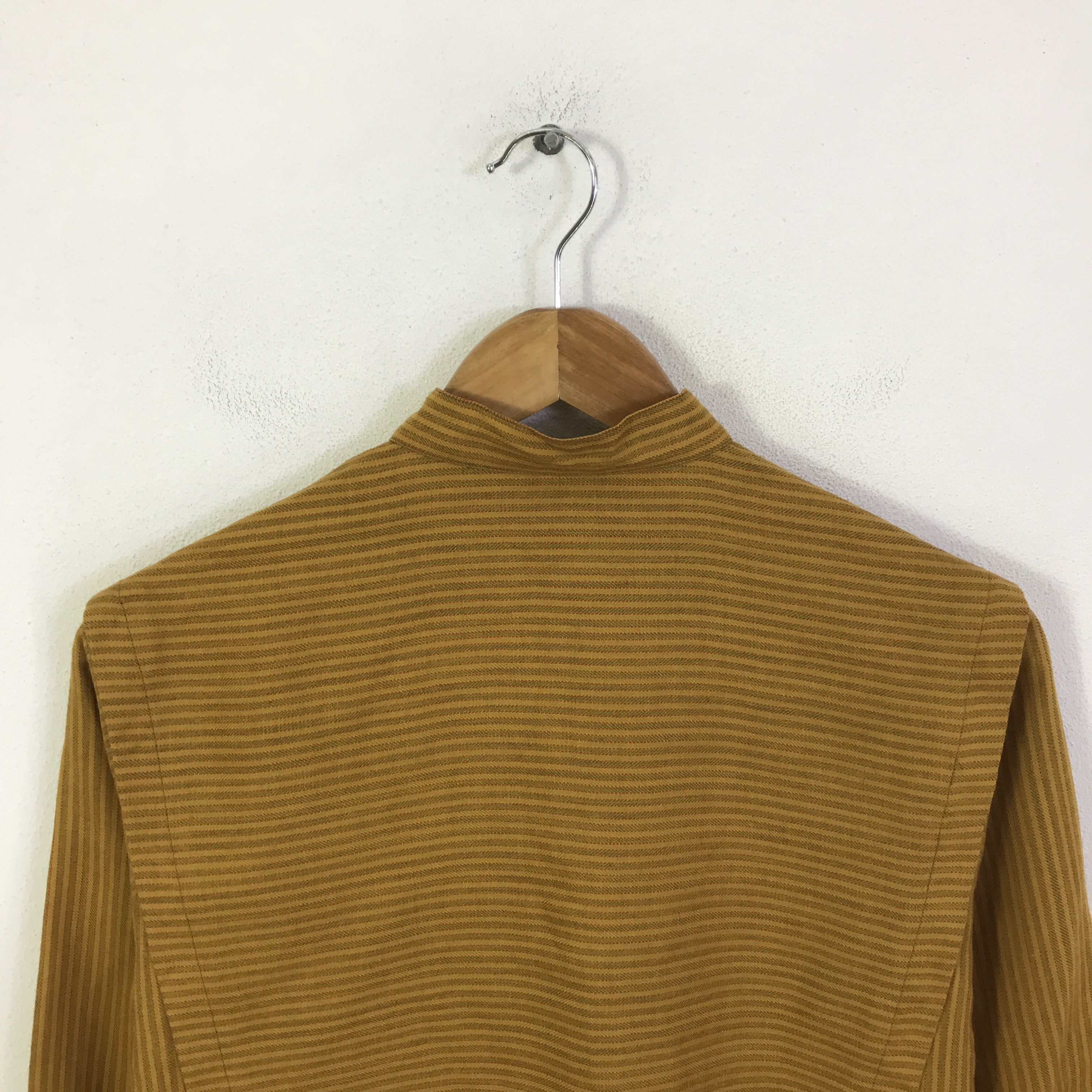 Christian Dior Monsieur Christian Dior button Shirt style Woman jacket K107B11 Size US M / EU 48-50 / 2 - 4 Thumbnail