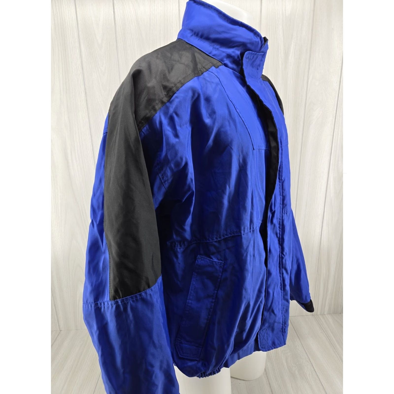 Marlboro VINTAGE Marlboro Unlimited Jacket Nylon Hooded Full Zip Men’s XL 90s Windbreaker Blue Size US XL / EU 56 / 4 - 4 Thumbnail