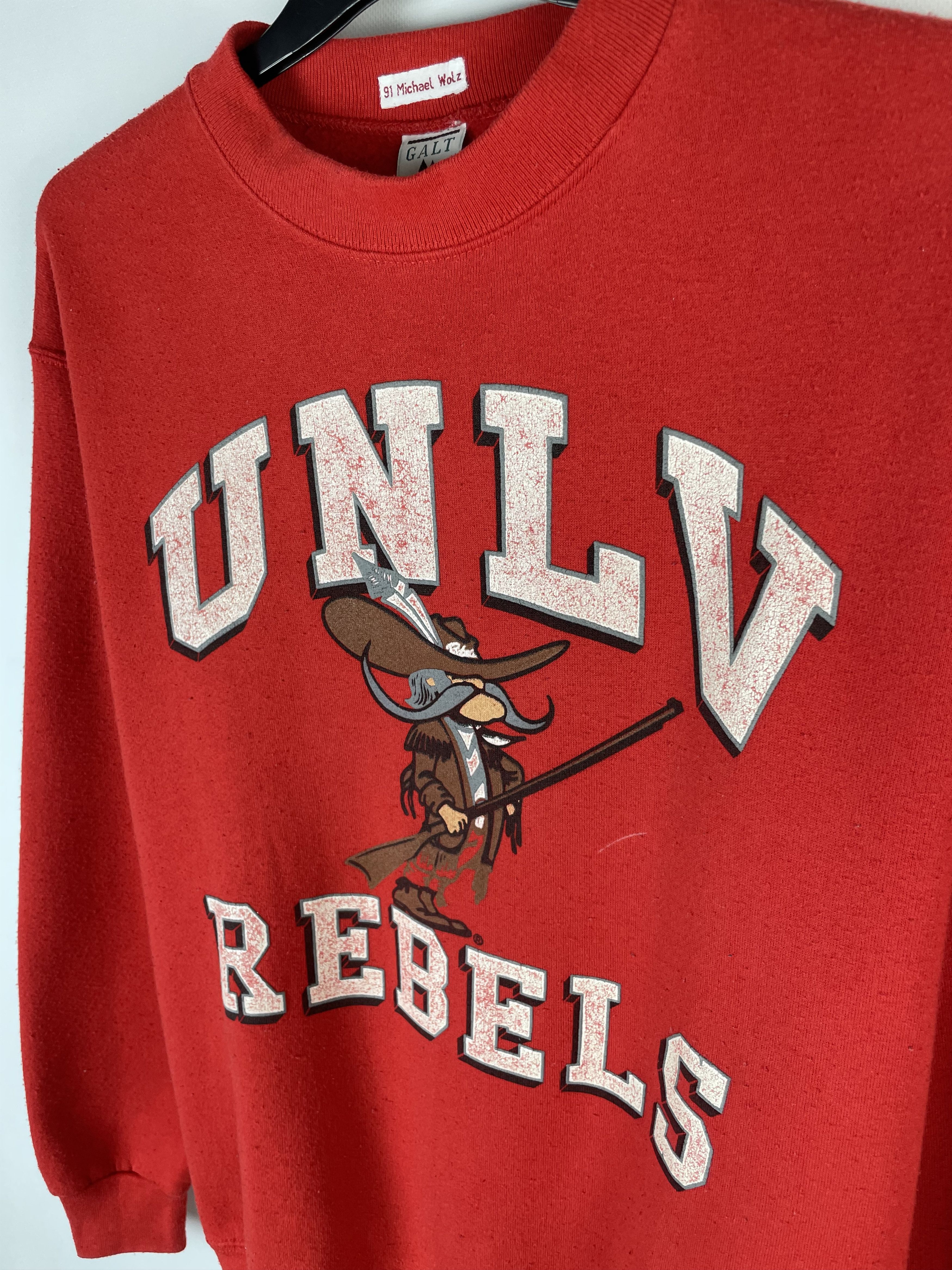 Other VINTAGE UNLV 90s CREWNECK SWEATSHIRT! Size US L / EU 52-54 / 3 - 7 Thumbnail
