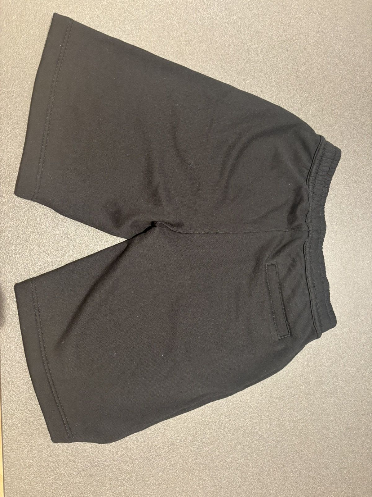 Burberry Black Burberry Shorts Size US 30 / EU 46 - 2 Thumbnail