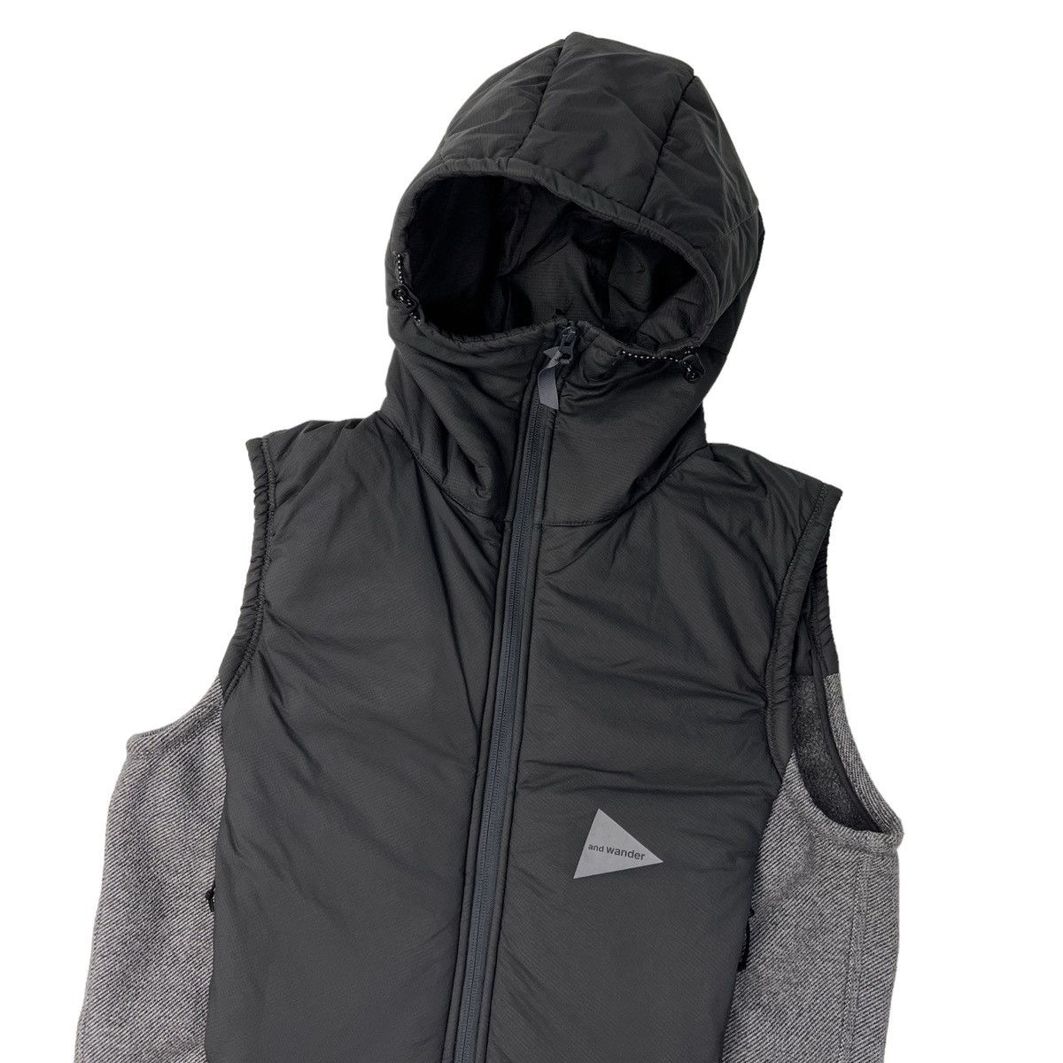 And Wander and wander Primaloft Top Fleece Vest | Grailed