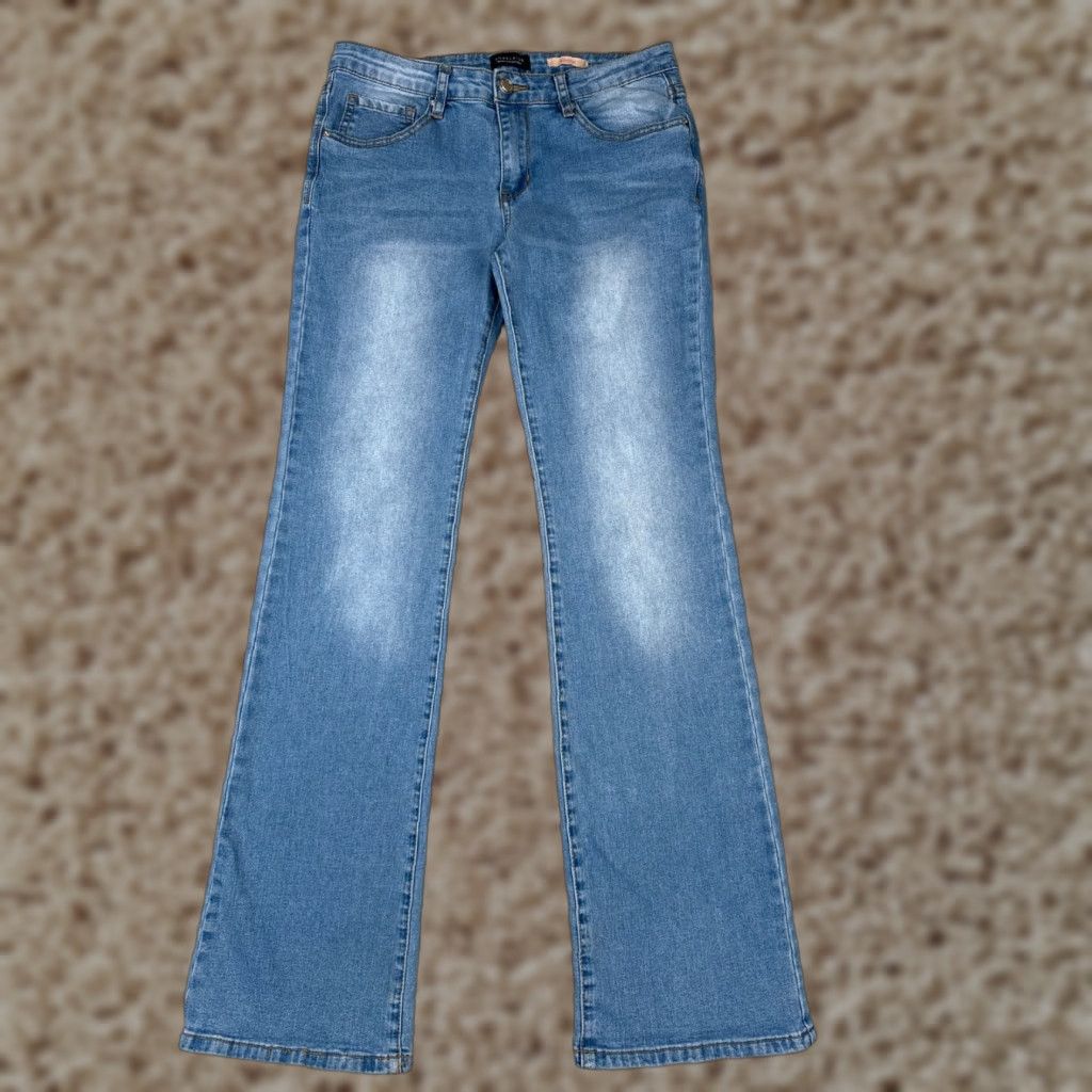 Vintage Angel Kiss Jeans Juniors 28x31 Blue Denim Bootcut Low Rise Cotton Blend Women's Jeans 5-Pocket Ø Size 30" / US 8 / IT 44 - 1 Thumbnail