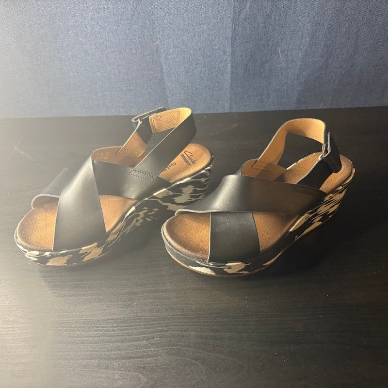 Clarks Clarks Collection Soft Cushion Wedge Slingback Sandals Sz 7W Size US 7 / IT 37 - 4 Thumbnail