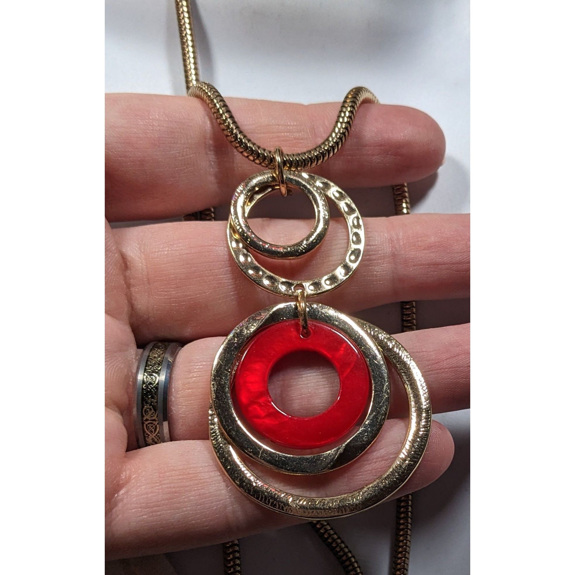 Other Charming Charlie Retro Geometric Red And Gold Tone Pendant N Size ONE SIZE - 5 Thumbnail