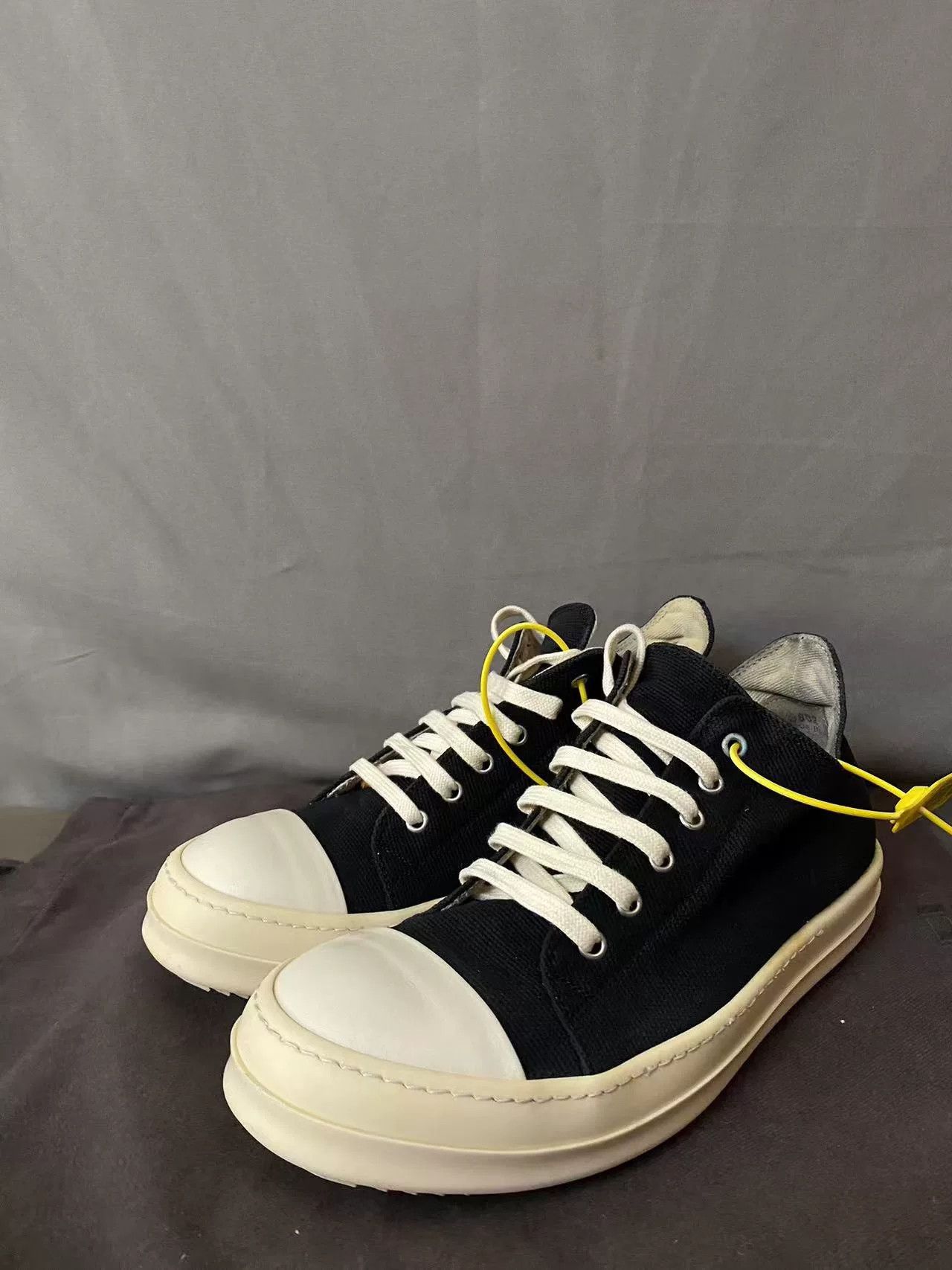 Rick Owens Rick Owens Multi Lowtop Sneakers 42 Men Size US 9 / EU 42 - 1 Thumbnail