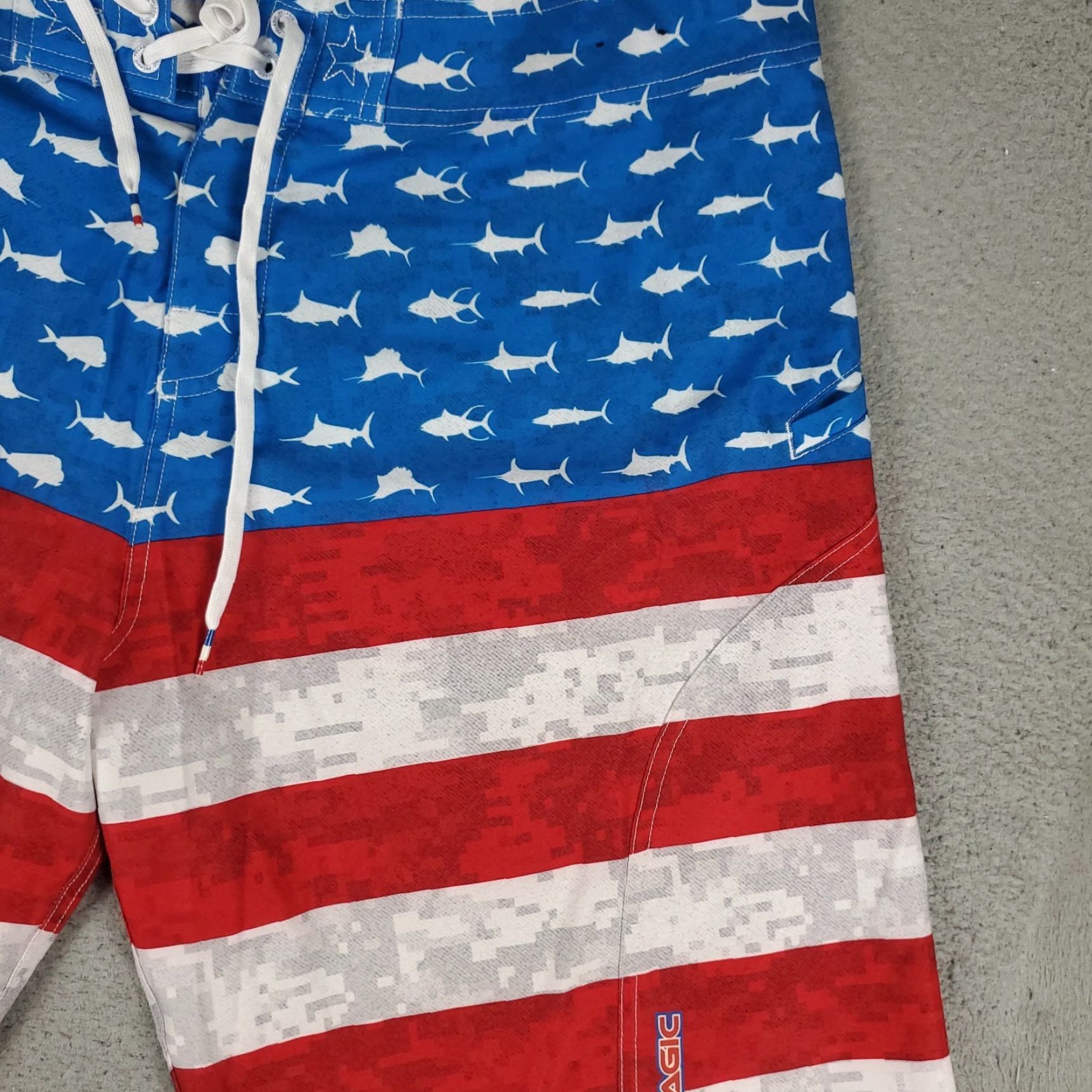 Vintage PELAGIC Mens 40 Blue Red USA Flag Striped Board Shorts Swim Trunks Surf Shorts Size US 40 / EU 56 - 3 Thumbnail