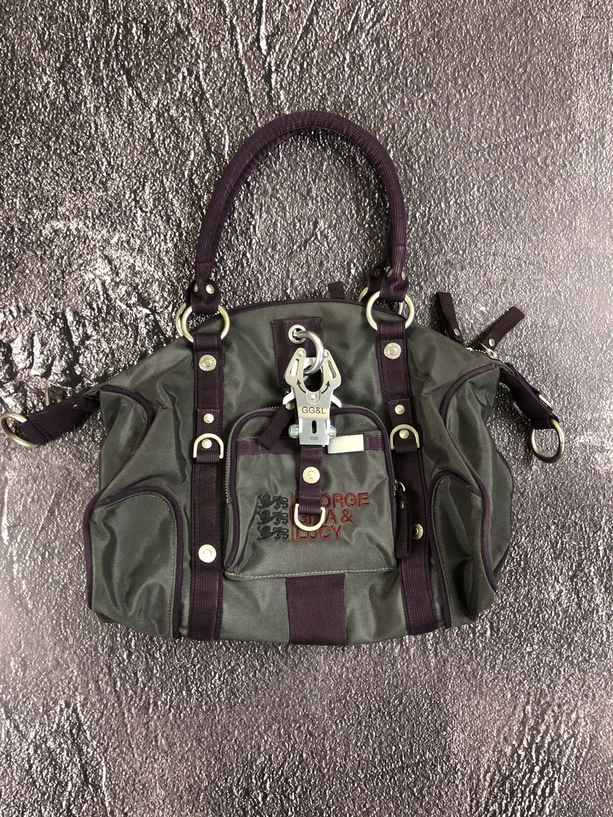 image of Ggl Vintage X Avant Garde X Hand Bag in Grey, Women's