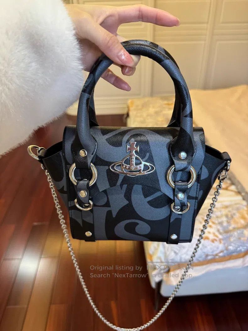 Vivienne Westwood Vivienne Westwood size os Saturn Two-Way Bag Size ONE SIZE - 1 Thumbnail