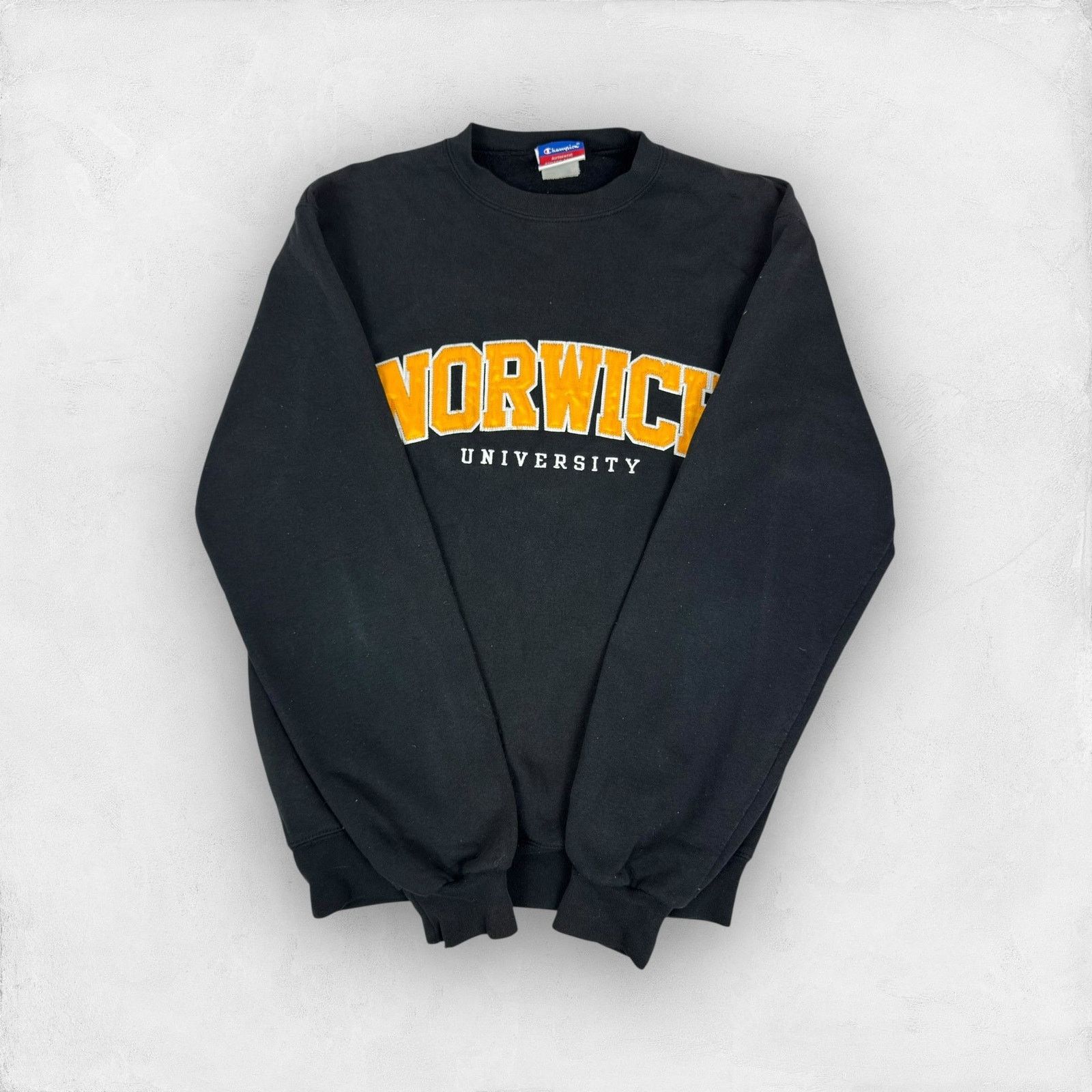 Champion × Vintage Champion Authentic Athletic Apparel Mens Black Sweatshirt S Size US S / EU 44-46 / 1 - 1 Thumbnail