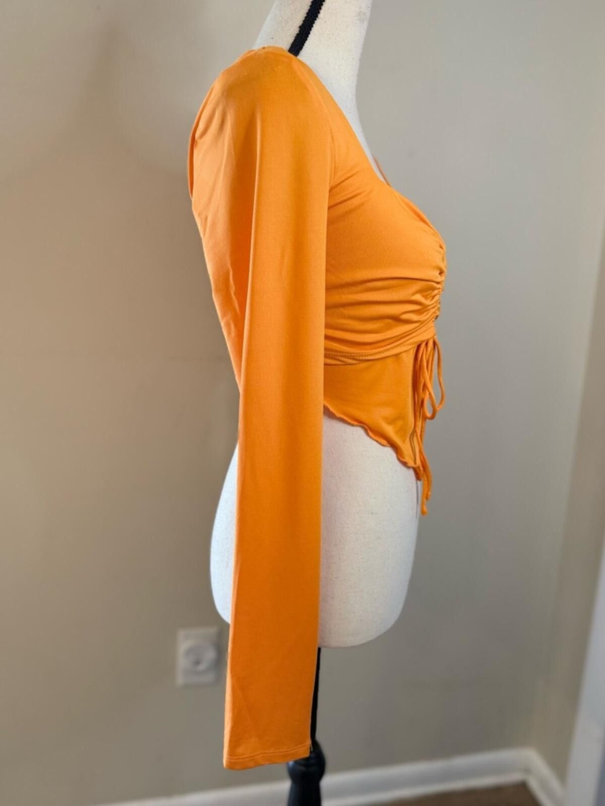 Other Princess Polly orange crop top ruching long sleeves SZ 6 Size M / US 6-8 / IT 42-44 - 2 Thumbnail