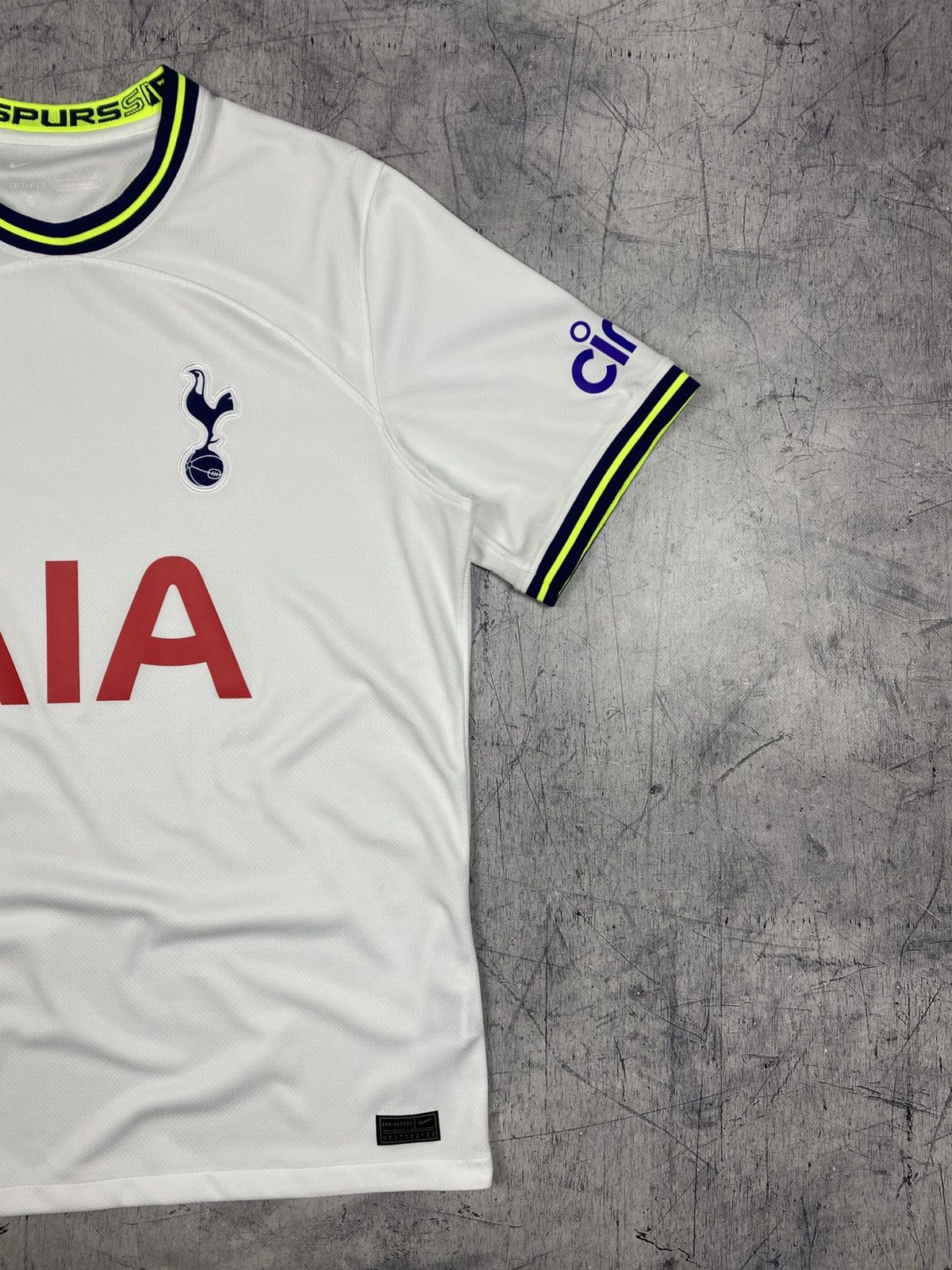 Nike Nike Tottenham Hotspur 2022/23 Home Jersey Size US L / EU 52-54 / 3 - 4 Thumbnail