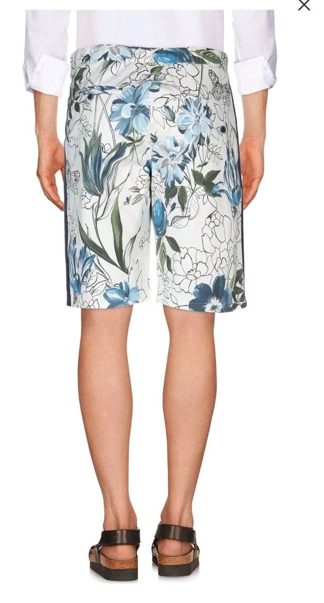Designer BERNA FLORAL PATTERN SIDE STRIPE SHORTS SIZE 48 IT Size US 32 / EU 48 - 13 Thumbnail