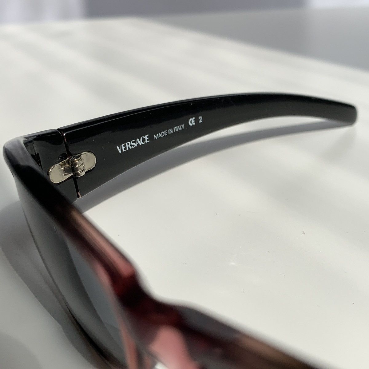Versace Versace Oval Purple Sunglasses MOD. 435 Size ONE SIZE - 4 Thumbnail